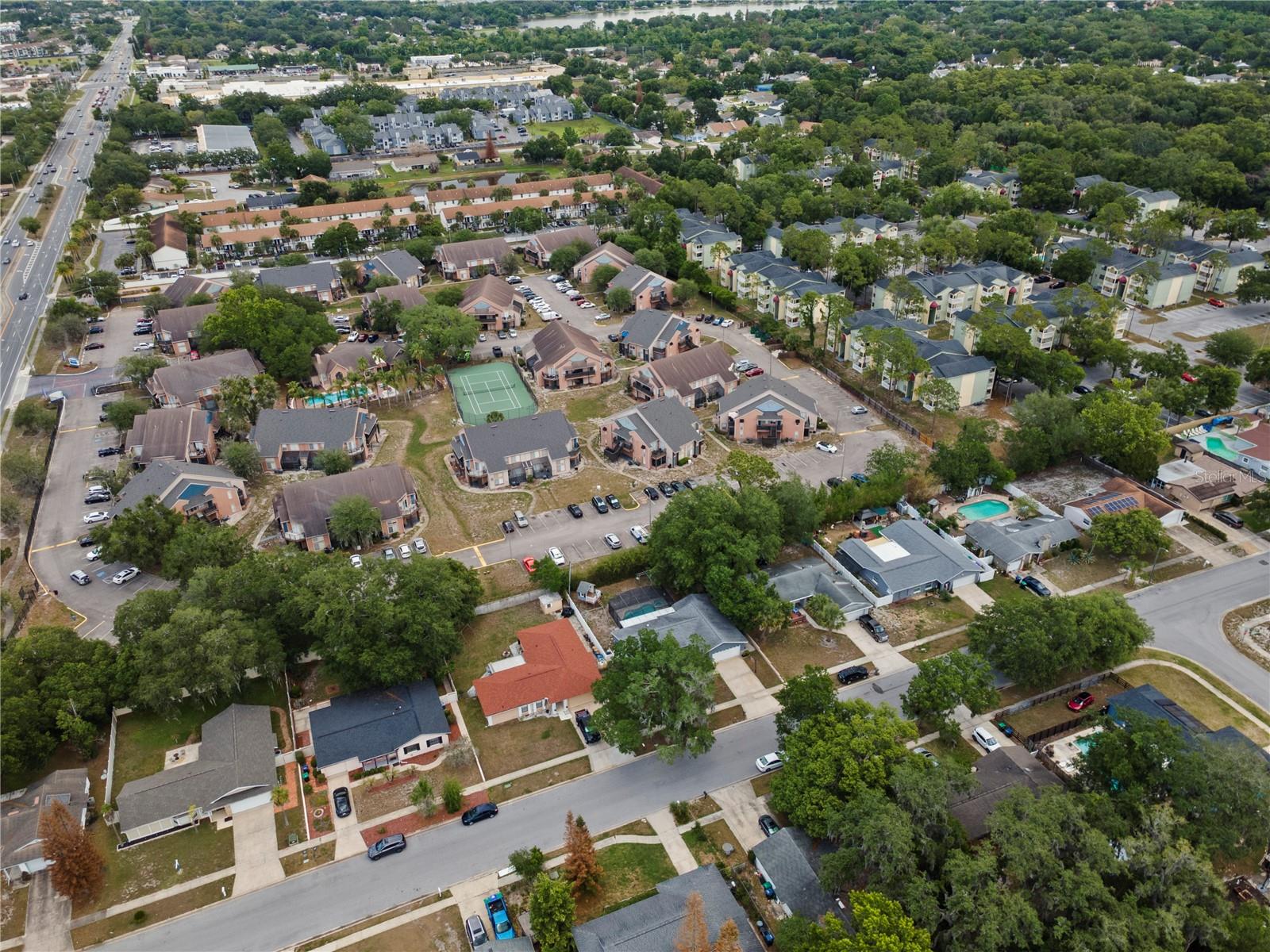 LAUREL SPRINGS - Residential