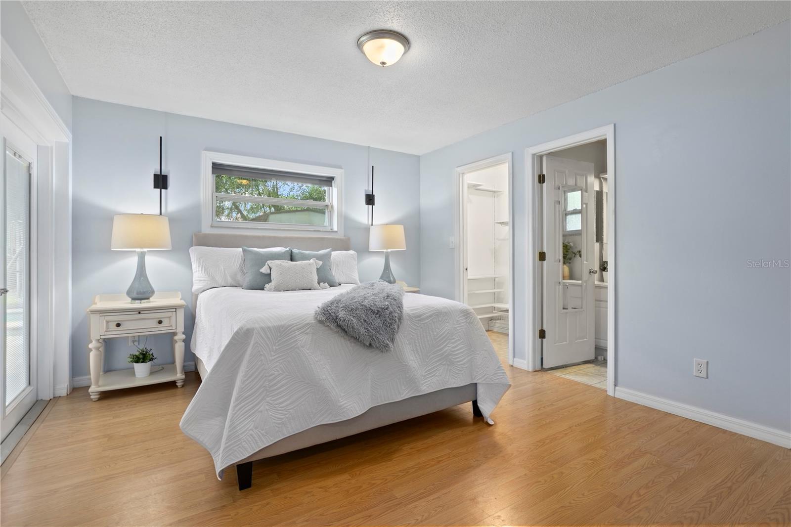 7517 LAUREL SPRINGS DRIVE