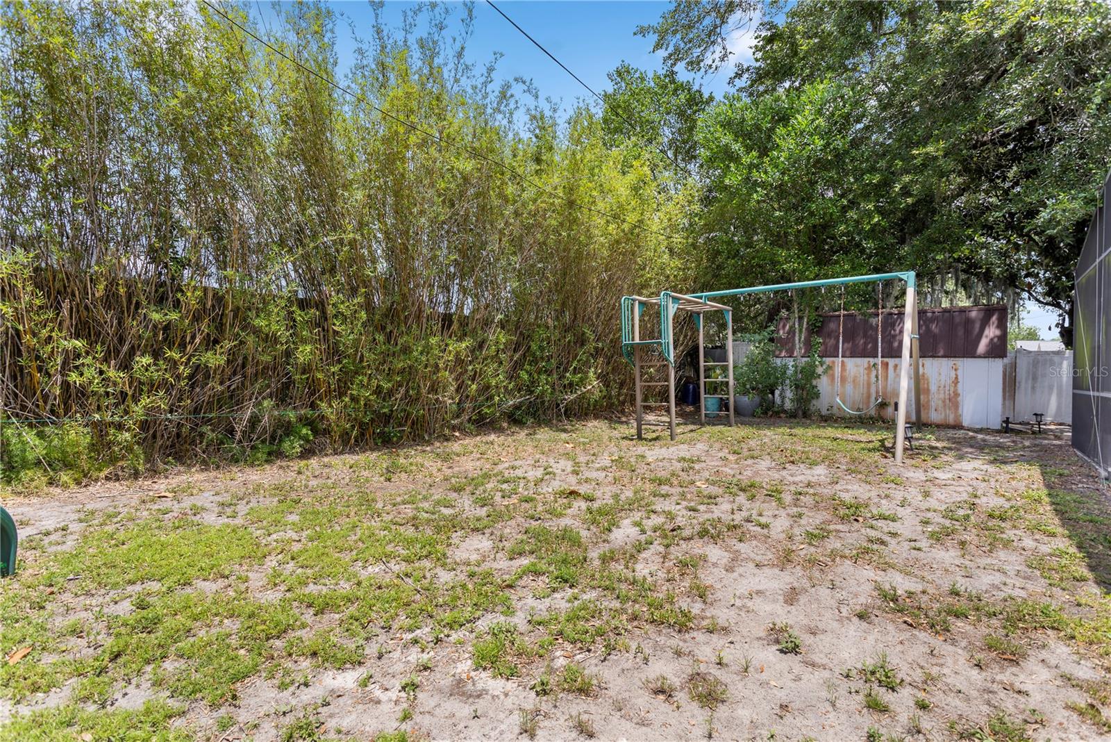 LAUREL SPRINGS - Residential