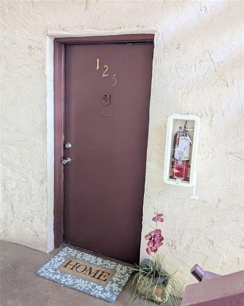 3840 N LAKE DRIVE 125 TAMPA FL 33614