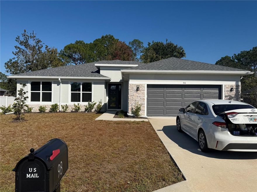 ?? Spacious 4-Bedroom Home for Rent in Palm Coast! ??
98 Birchwood Dr, Palm Coast, FL 32137

**Available Now!**

Discover this spacious and well-maintained single-family home located in a lovely, established neighborhood in Palm Coast. This 4-bedroom, 2-bathroom residence offers comfortable living with fantastic features, perfect for a family looking for space and convenience.

Nestled in the desirable Palm Coast area (Zip 32137), you'll enjoy a quiet residential street with easy access to everything you need.

* Close proximity to local schools 
* Minutes away from shopping, dining, and beautiful Florida beaches.

 ?? **Pet Policy**
* Pets are considered! **$300 Pet Deposit** 

* Tenant responsible for all utilities.

**Don't miss out on this fantastic opportunity! Schedule your viewing today.**