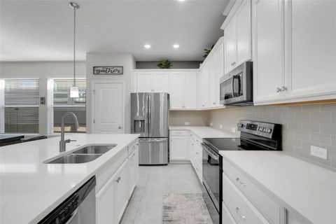 Tiny photo for 17106 Hickory Wind Drive, Clermont, FL 34711 (MLS # G5109390)