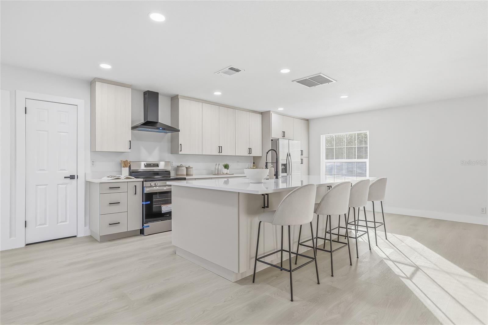 TEMPLE TERRACE HILLS UNIT 2 - Residential