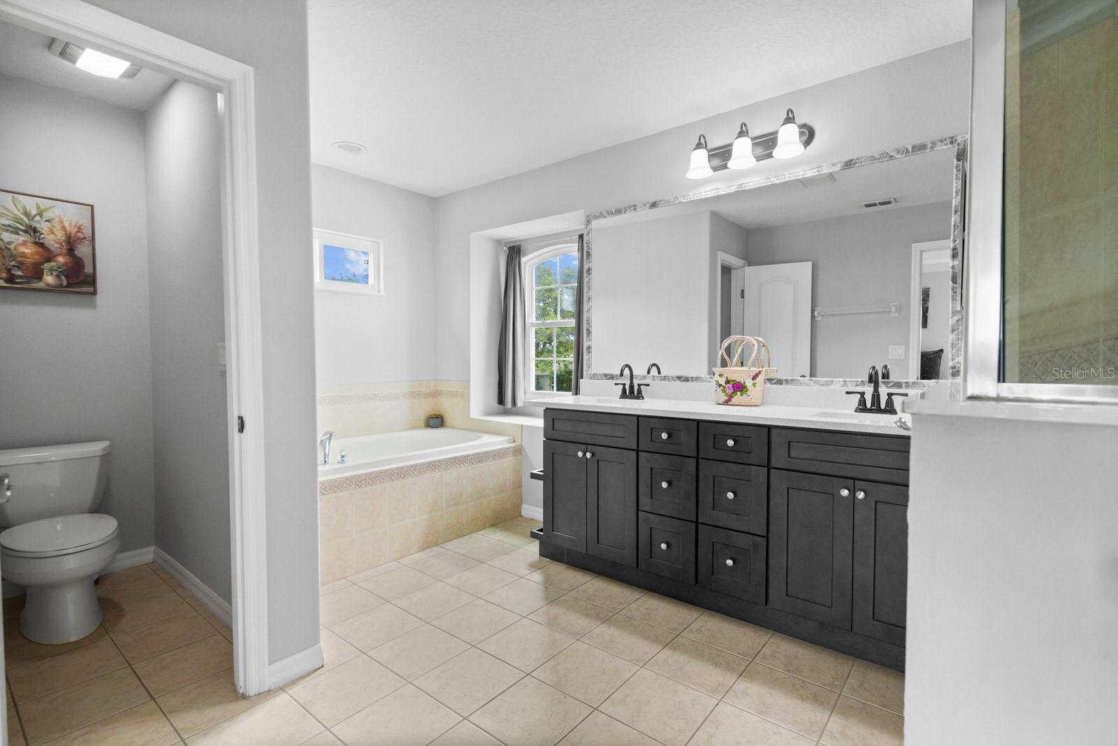 TRADDS LANDING LT 01 PB 51 PG 08-20 ORB 248 - Residential