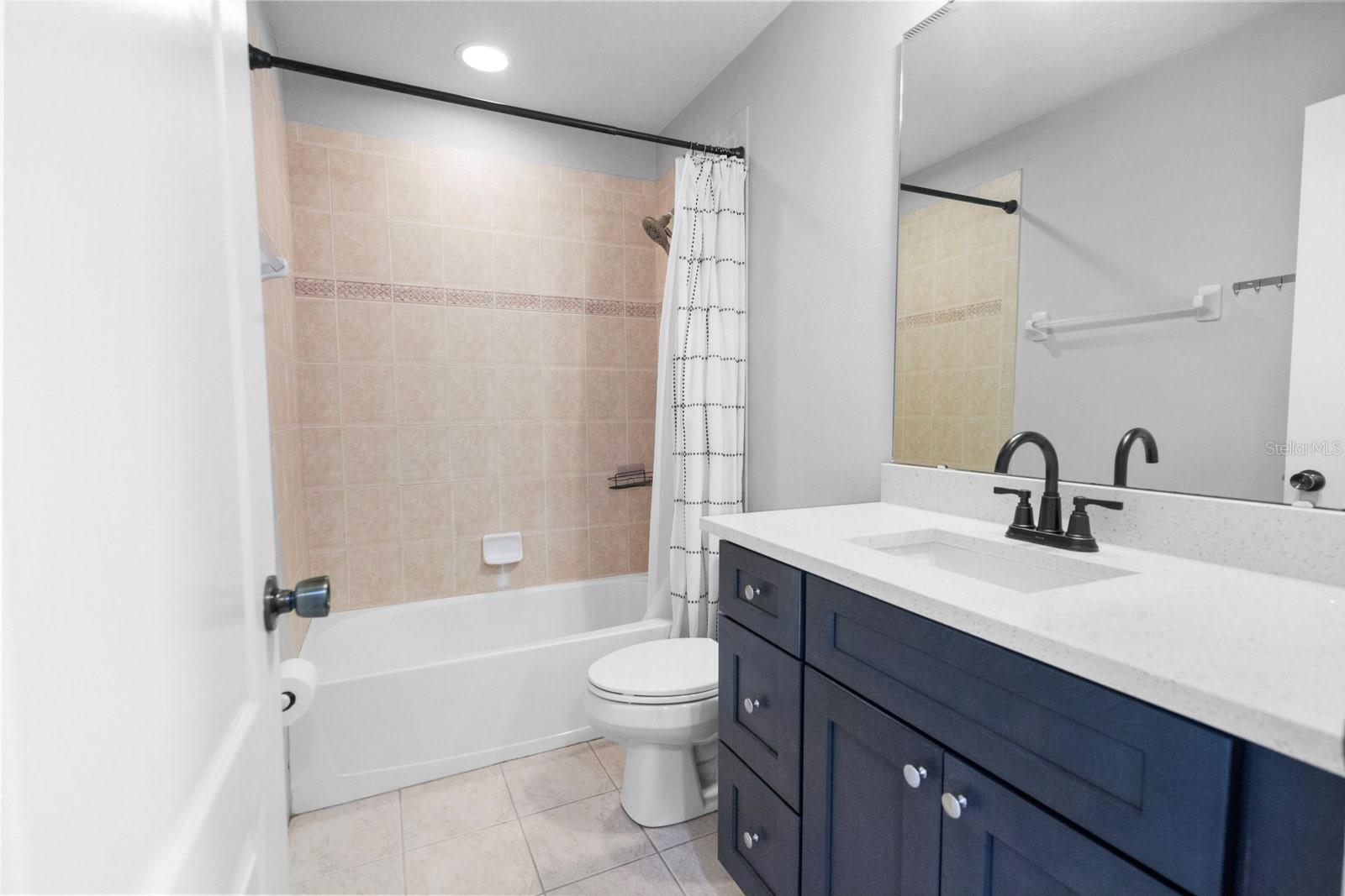 TRADDS LANDING LT 01 PB 51 PG 08-20 ORB 248 - Residential