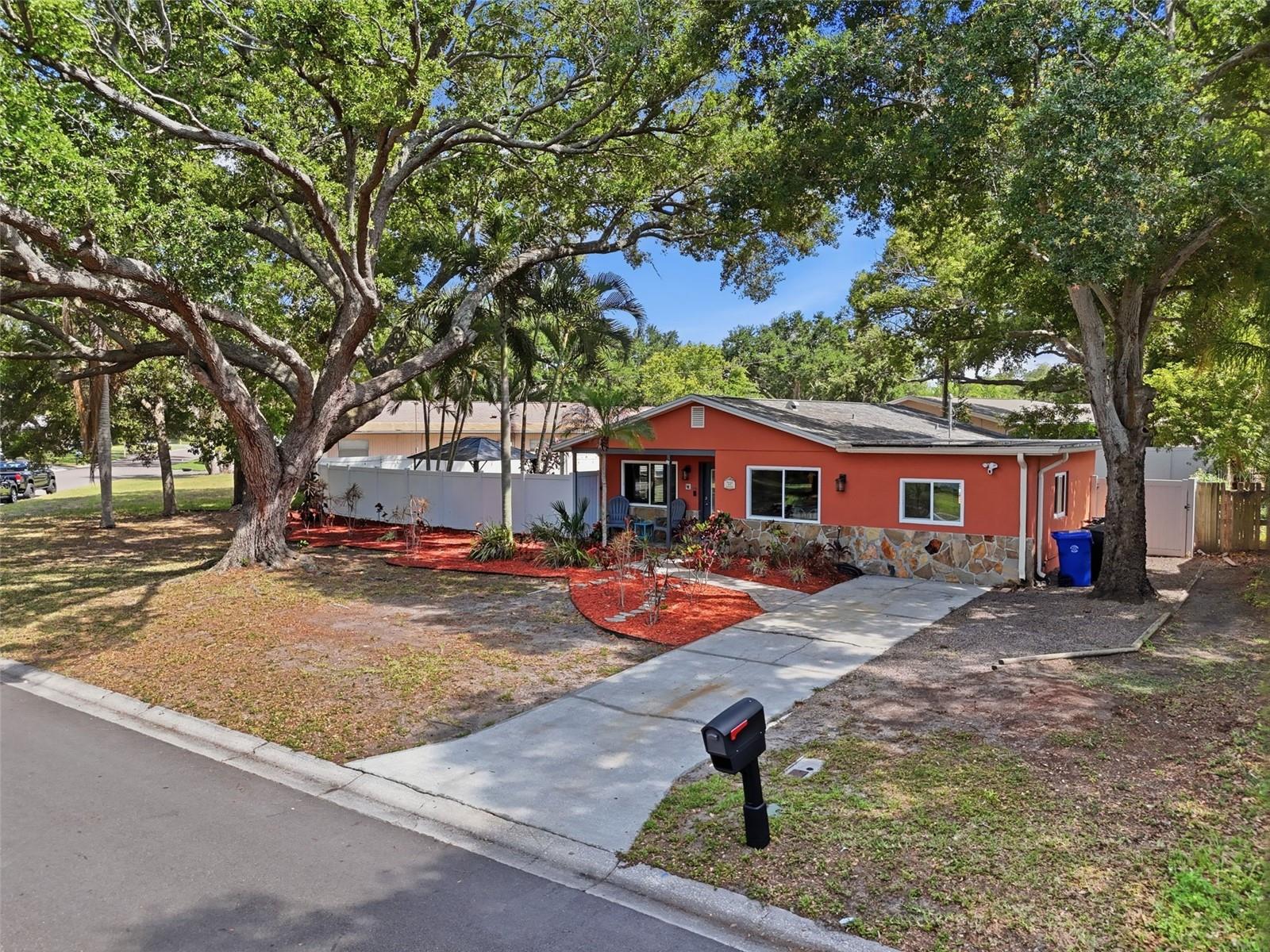 HIGHLAND ESTATES - Residential