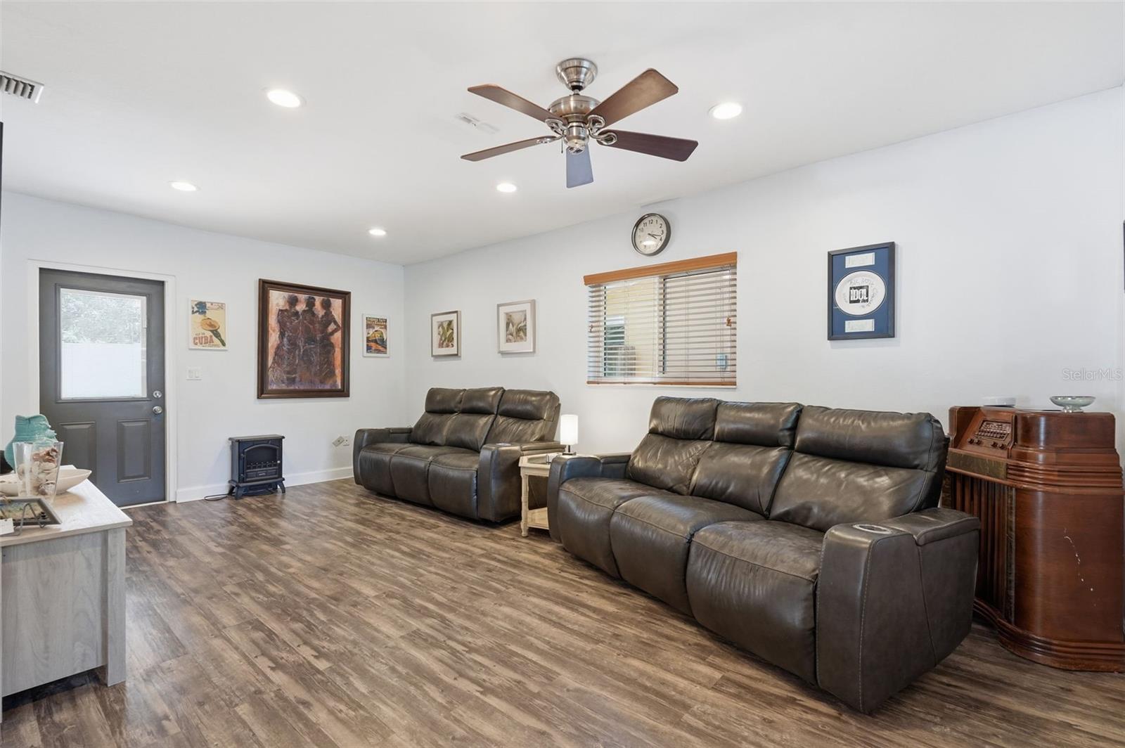 HIGHLAND ESTATES - Residential