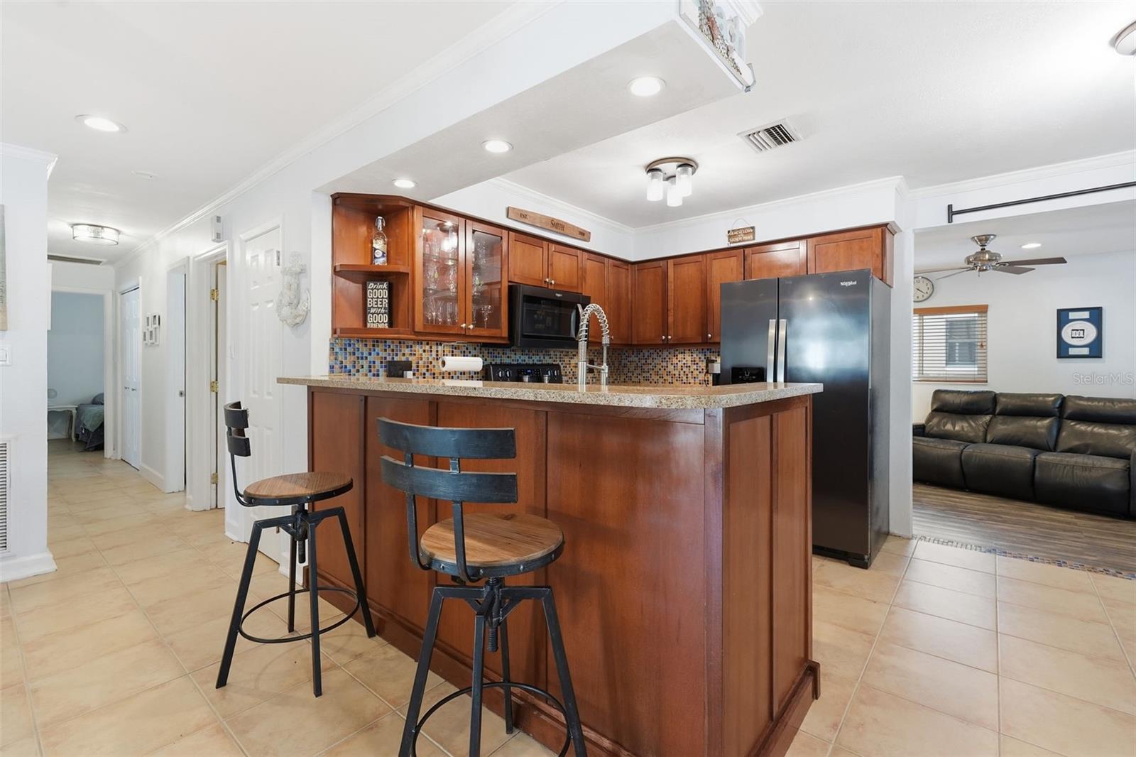 HIGHLAND ESTATES - Residential