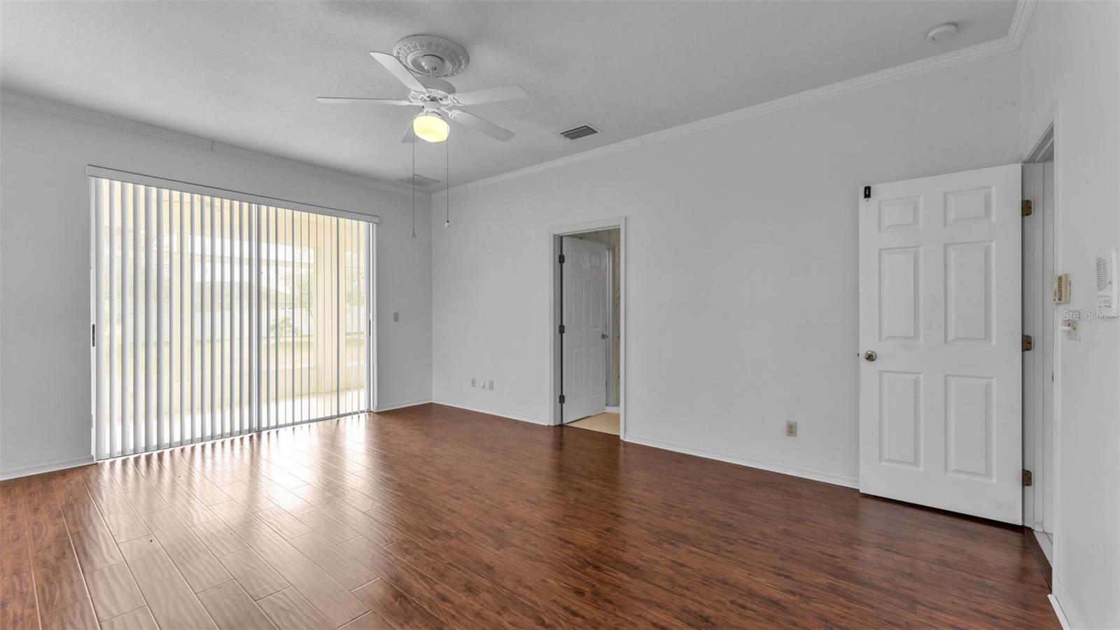 SUMMERLAND HILLS - Residential