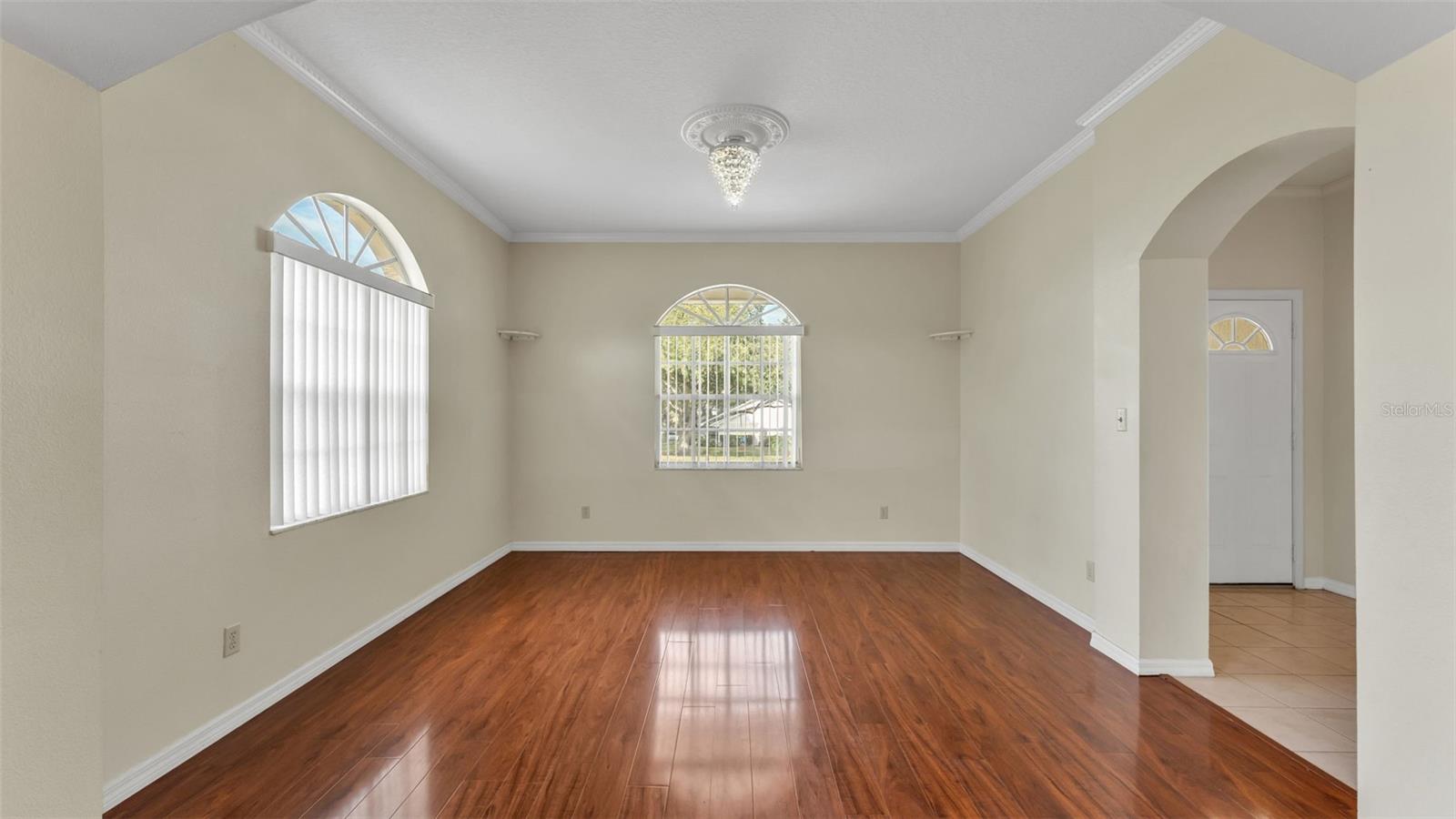 SUMMERLAND HILLS - Residential