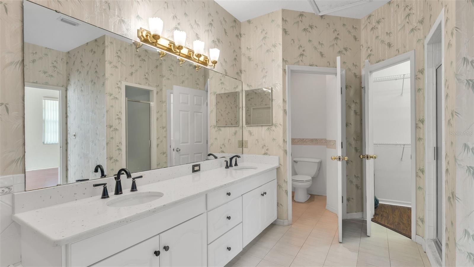 SUMMERLAND HILLS - Residential