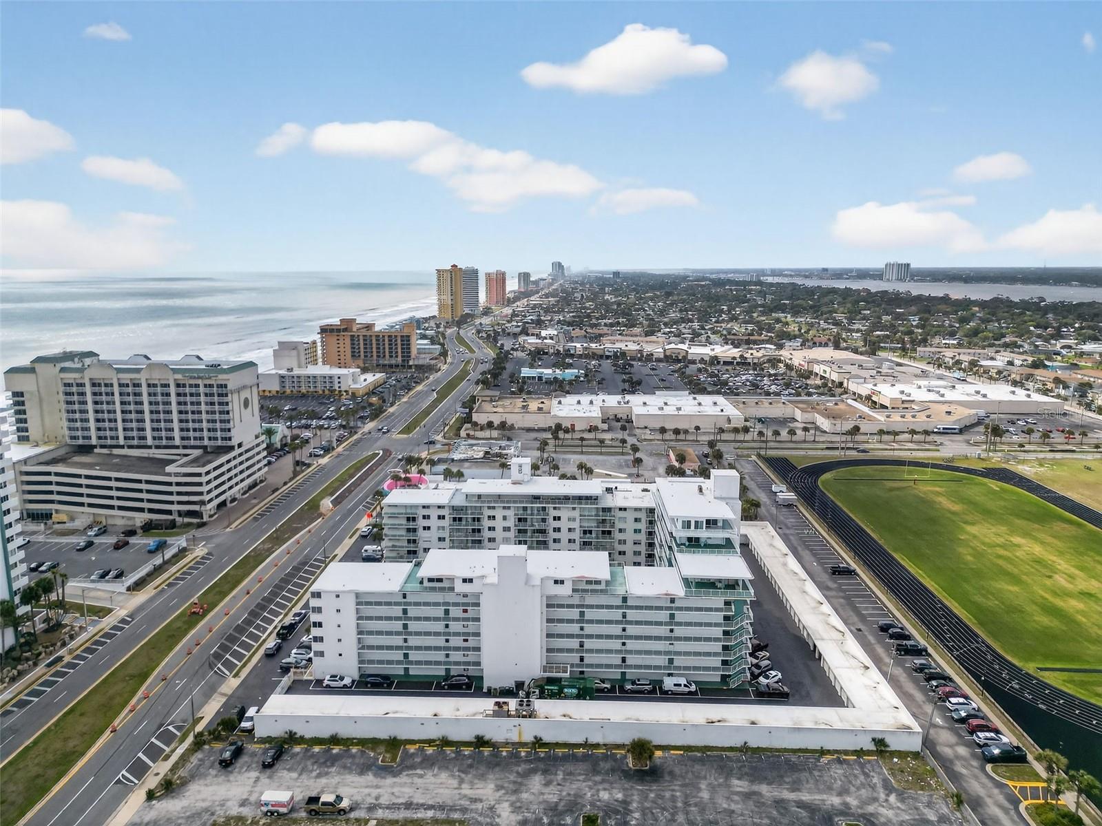 BELLAIR CONDOS - Residential