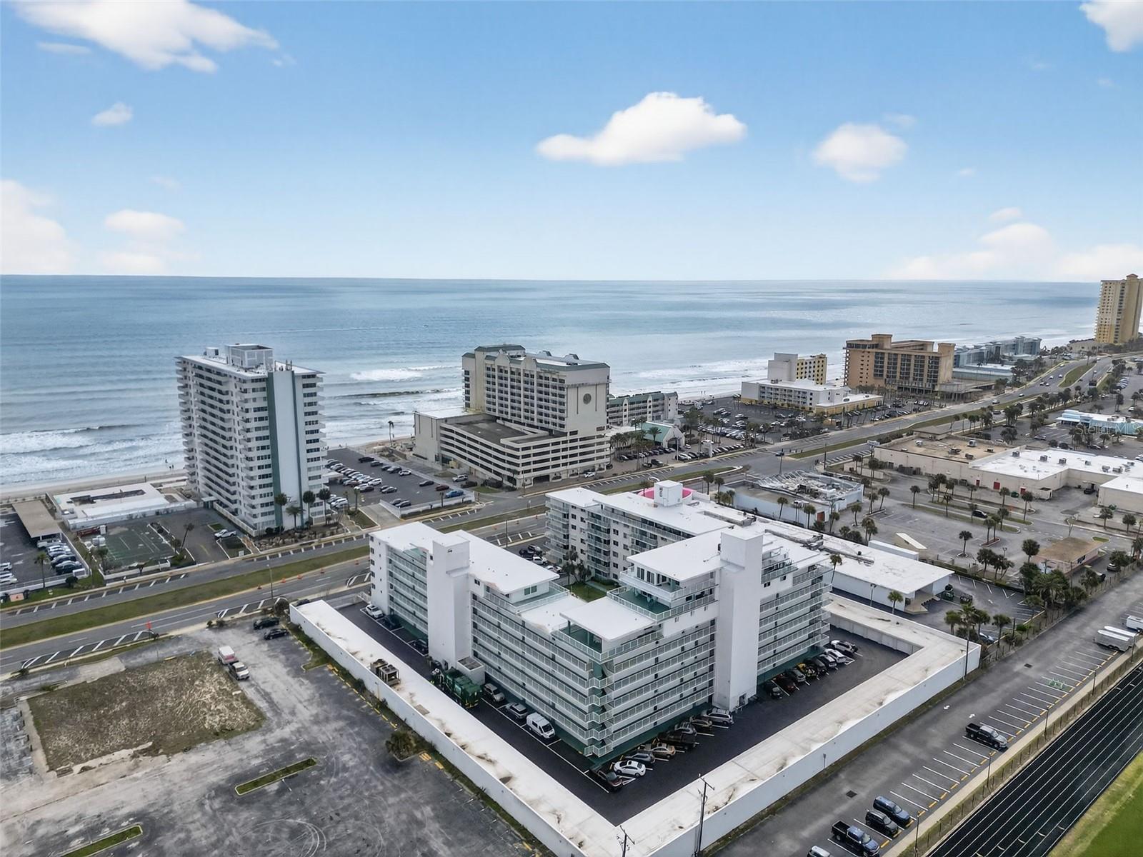 BELLAIR CONDOS - Residential