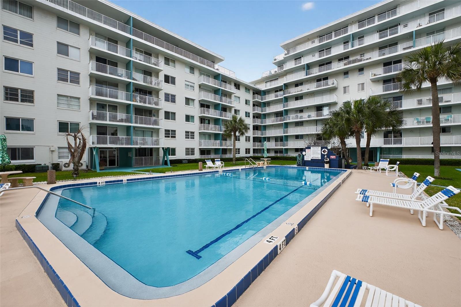 BELLAIR CONDOS - Residential