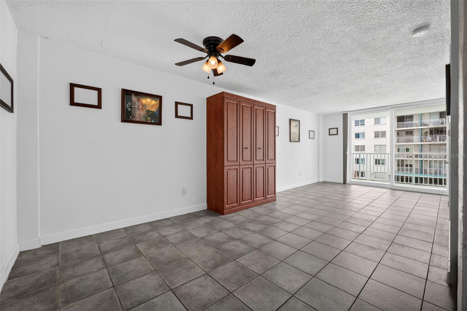 BELLAIR CONDOS - Residential