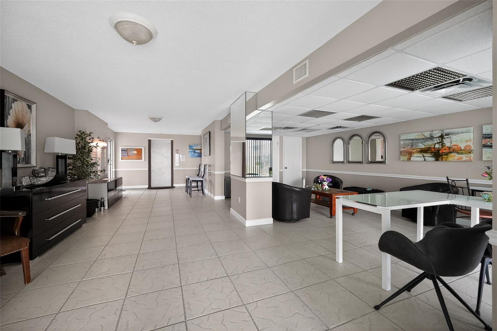 BELLAIR CONDOS - Residential