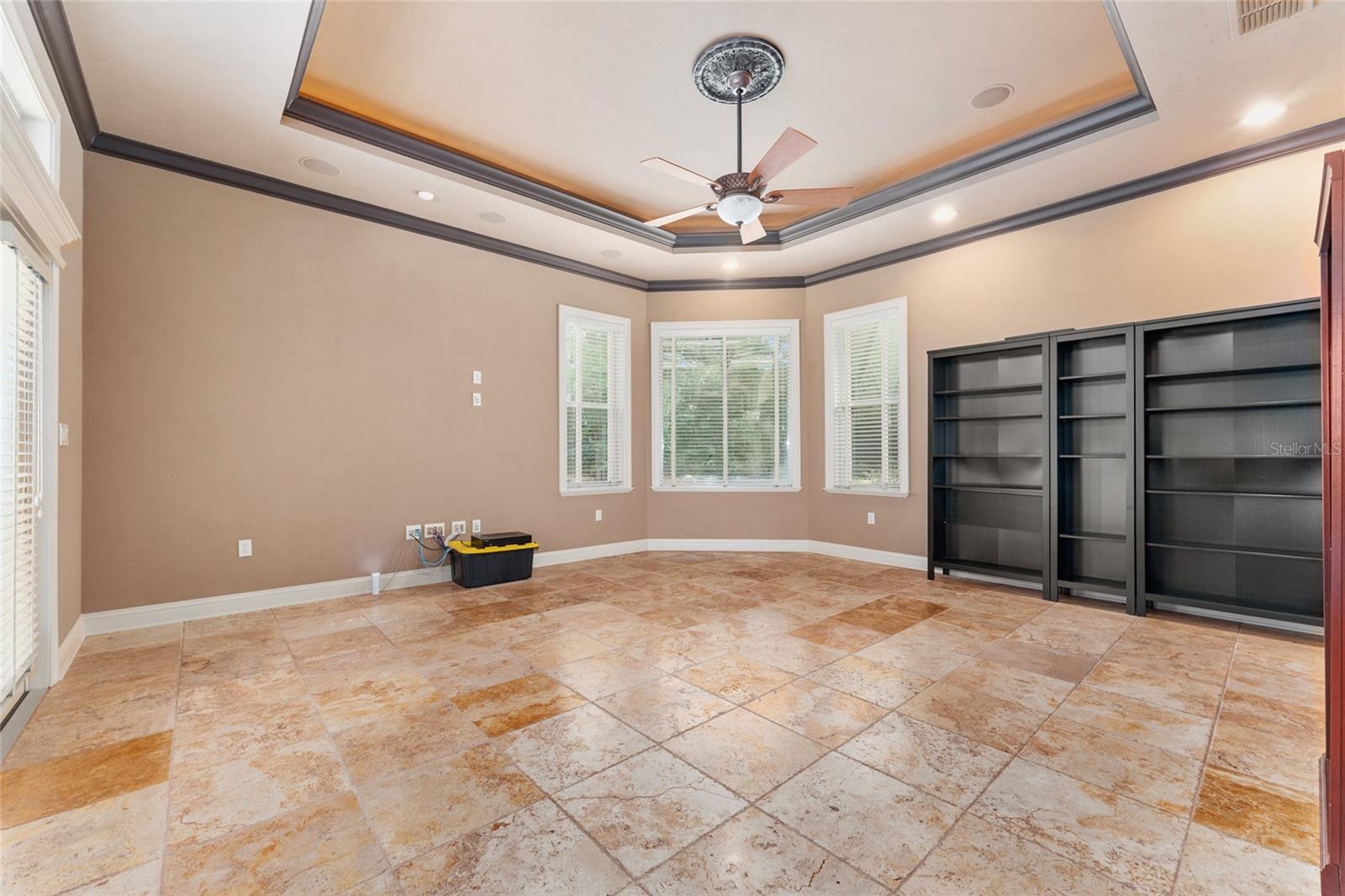 SHANNON WOODS - Residential