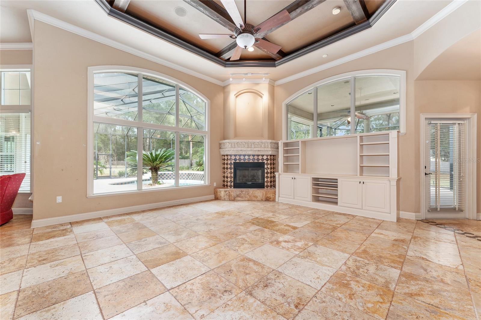 SHANNON WOODS - Residential