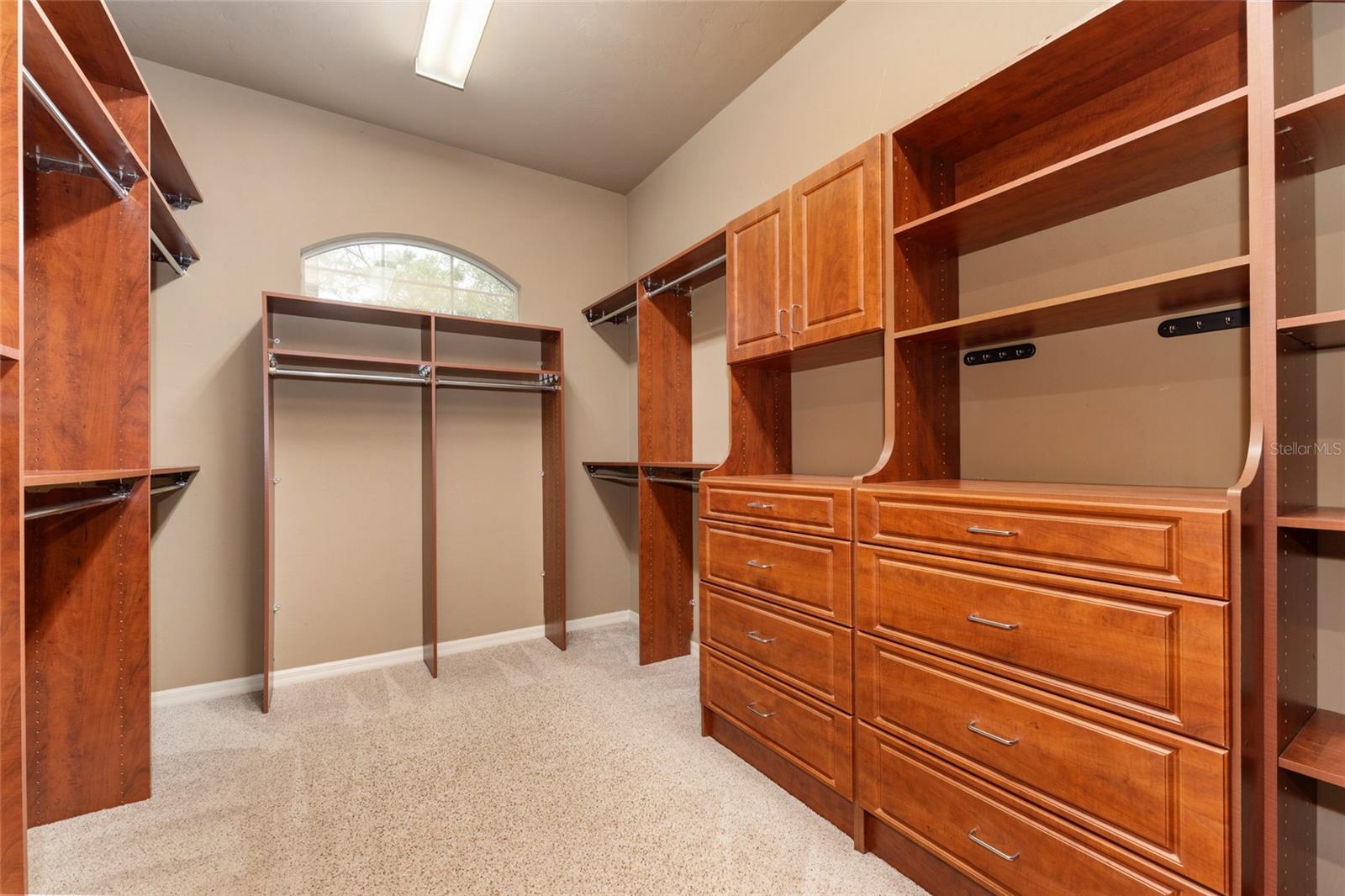 SHANNON WOODS - Residential