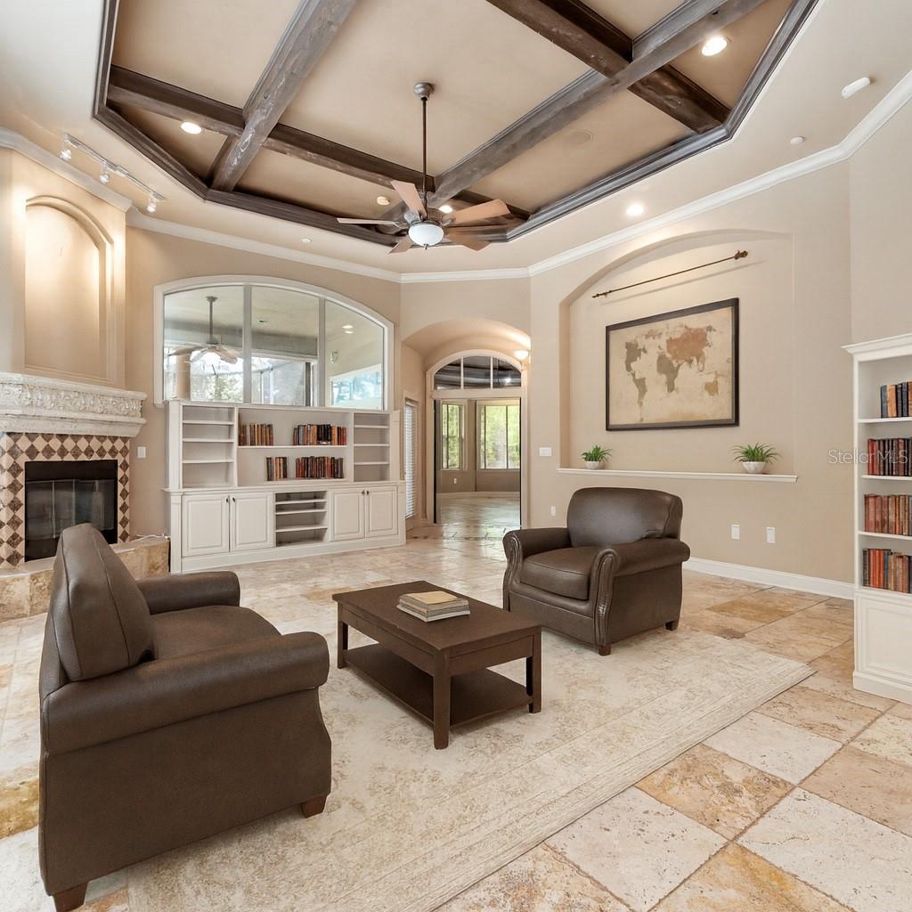 SHANNON WOODS - Residential