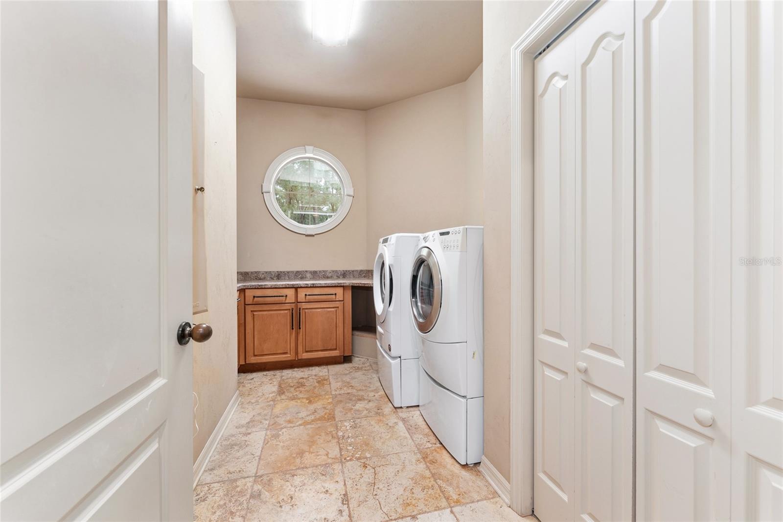 SHANNON WOODS - Residential