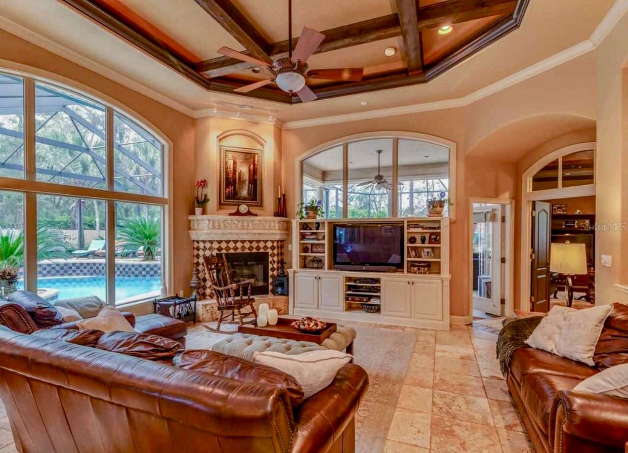 SHANNON WOODS - Residential