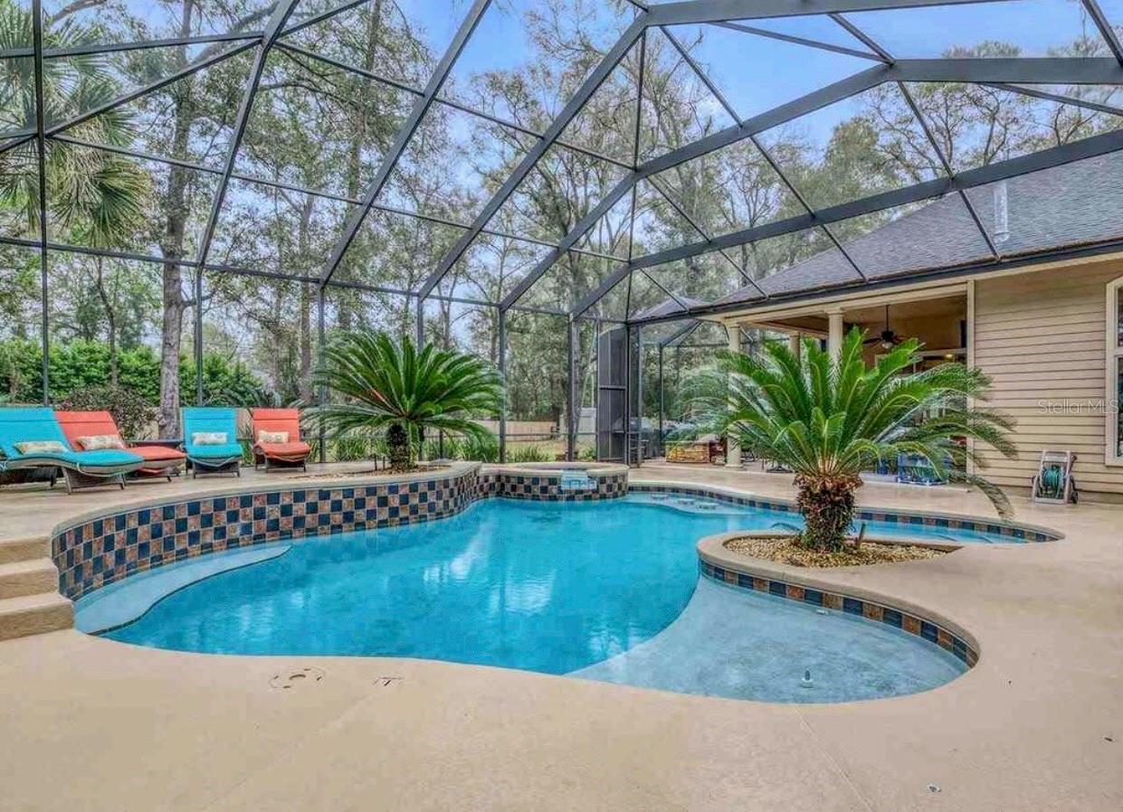 SHANNON WOODS - Residential