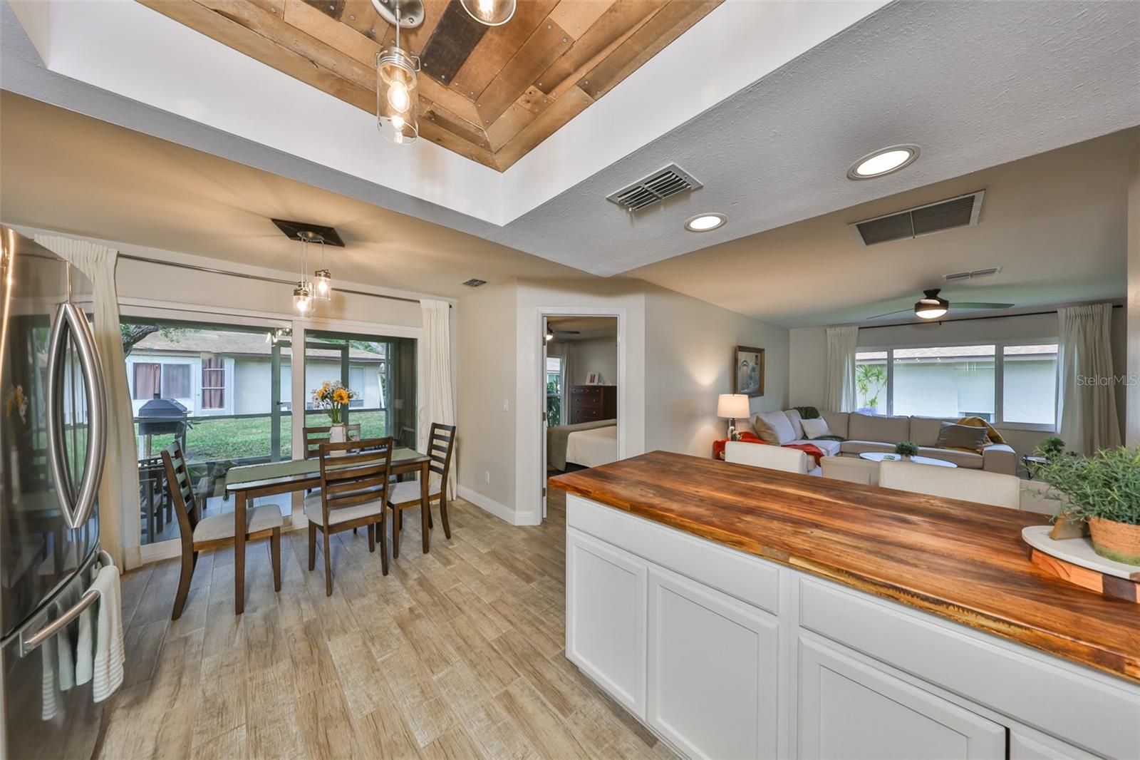 WOODLAND VILLAGE - Residential