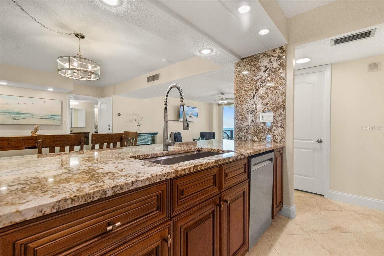 440 WEST CONDO - Residential