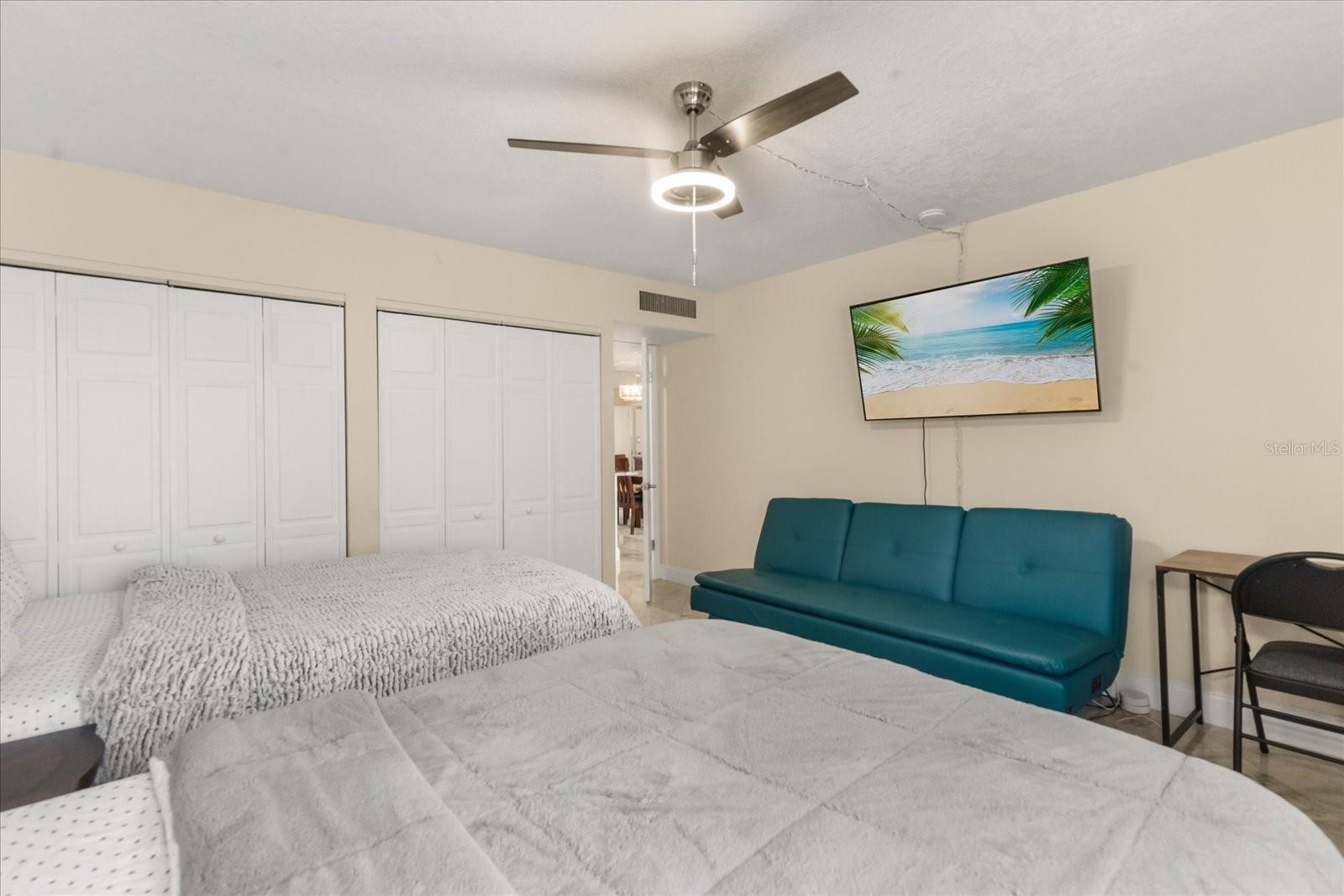 440 WEST CONDO - Residential