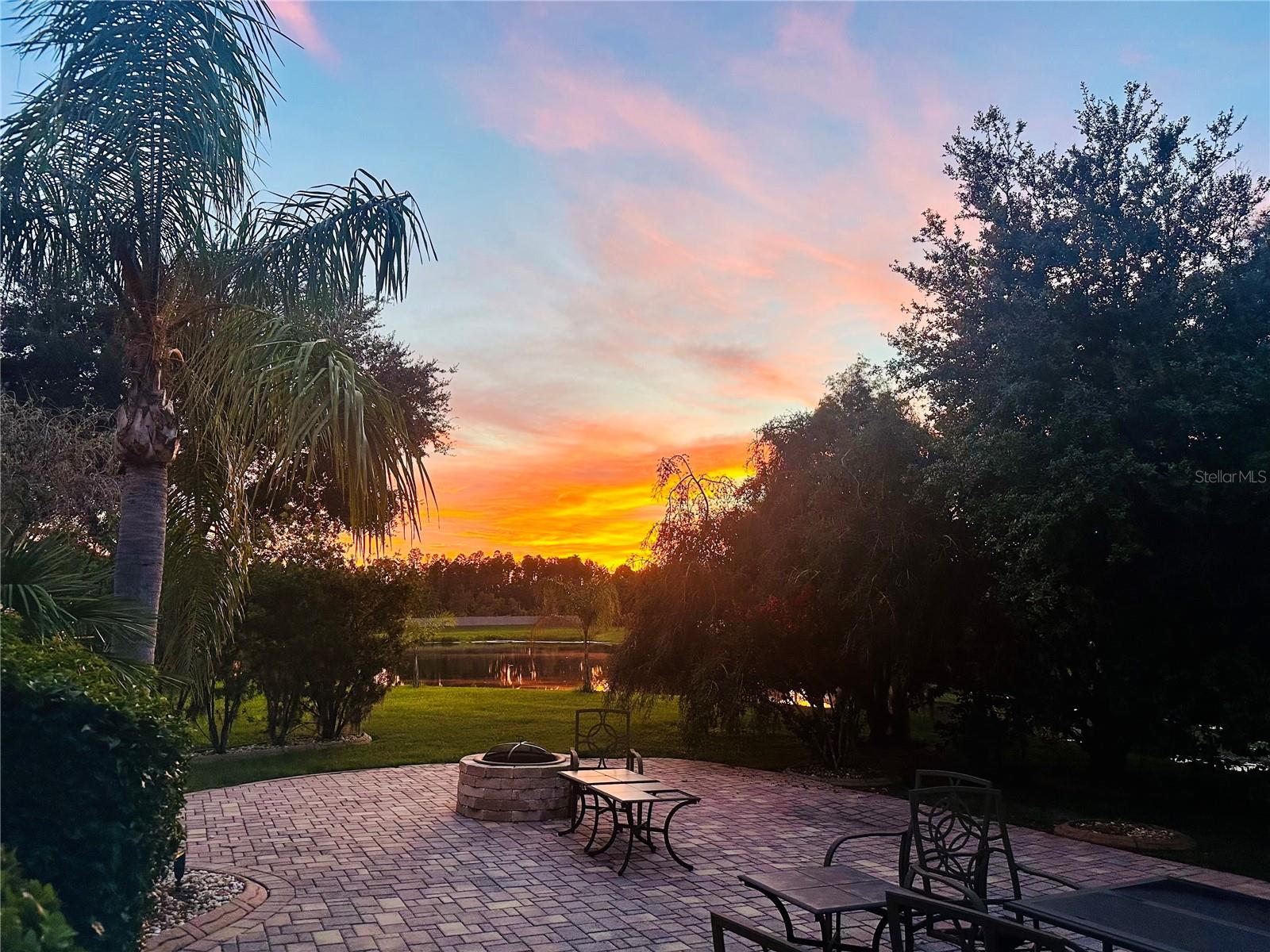 LAKESHORE RANCH - Residential