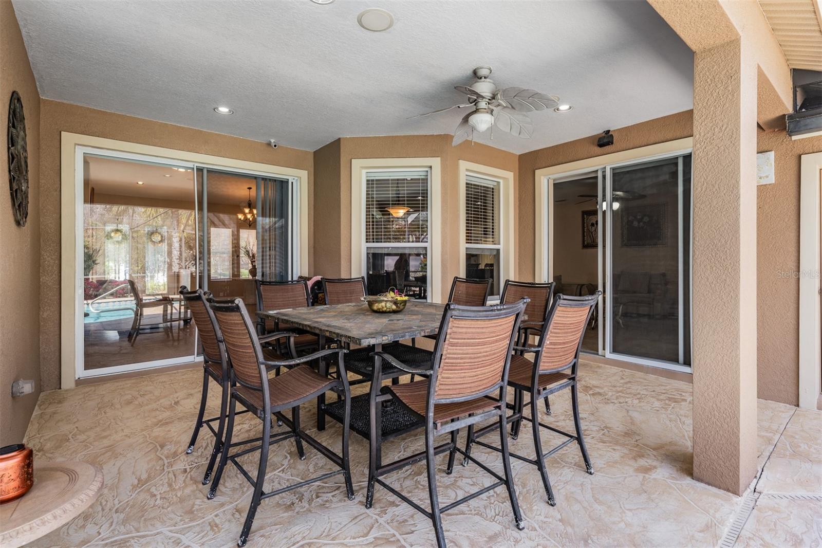 LAKESHORE RANCH - Residential