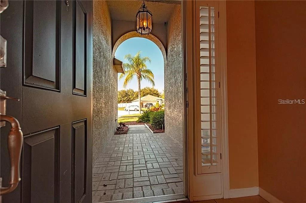 PAVILION PH 2 - Residential Lease