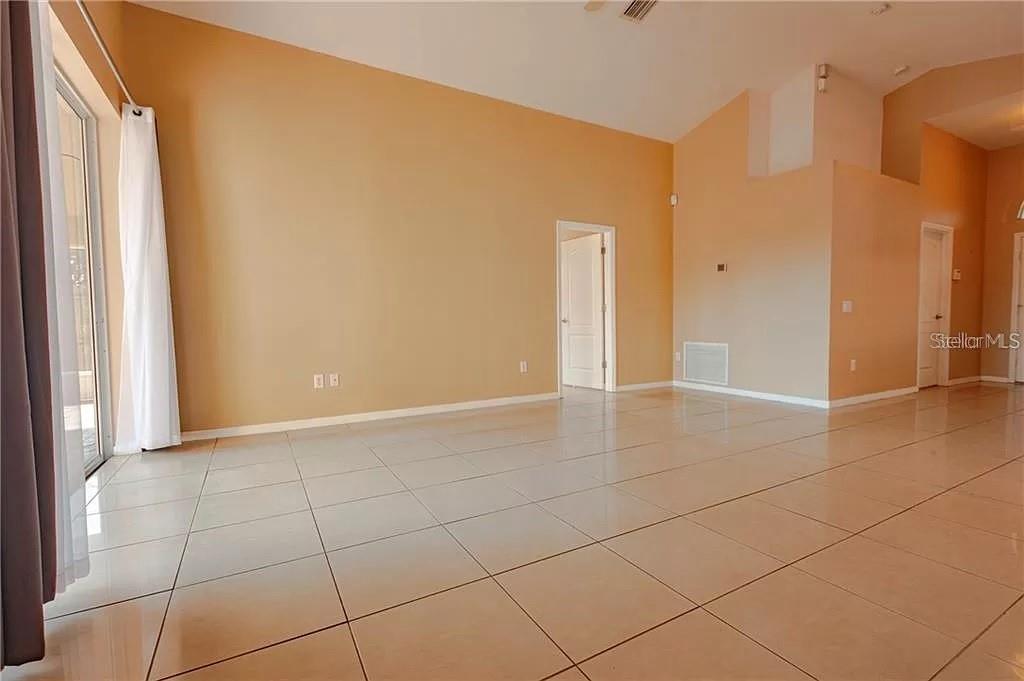 PAVILION PH 2 - Residential Lease