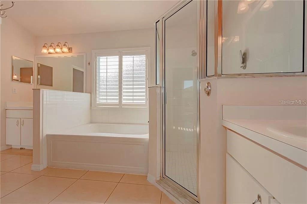 PAVILION PH 2 - Residential Lease