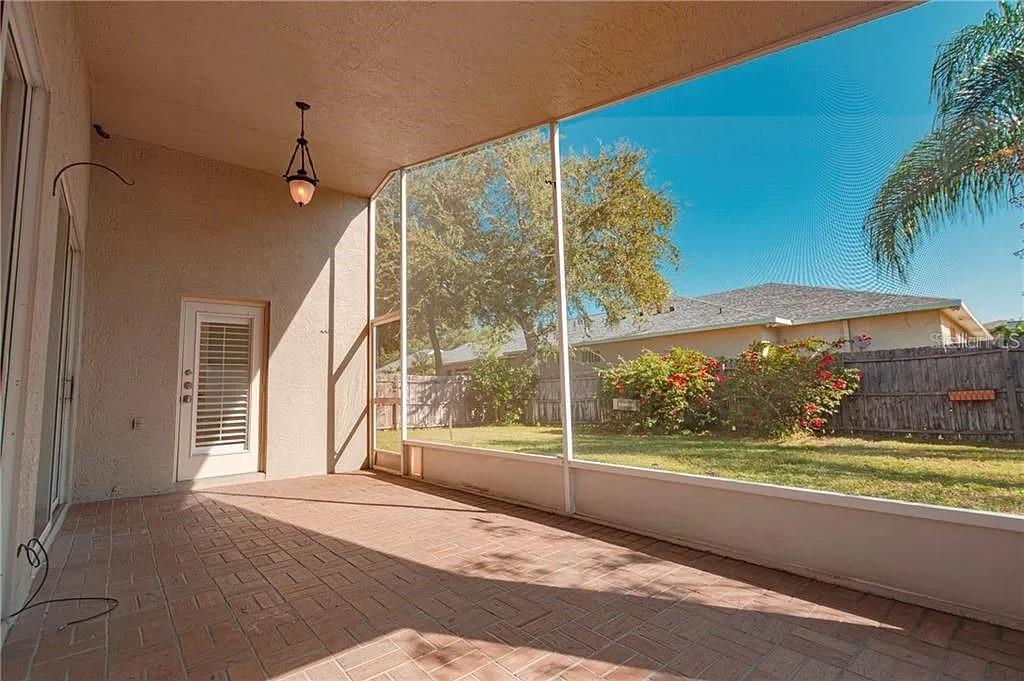 PAVILION PH 2 - Residential Lease