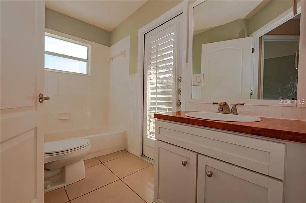 PAVILION PH 2 - Residential Lease