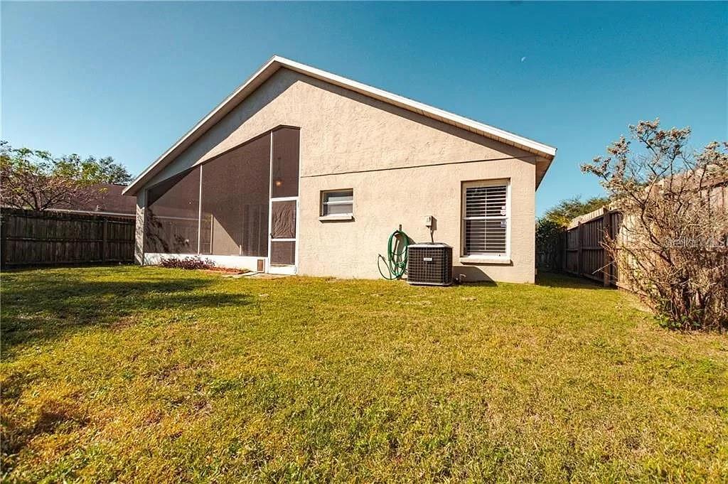 PAVILION PH 2 - Residential Lease