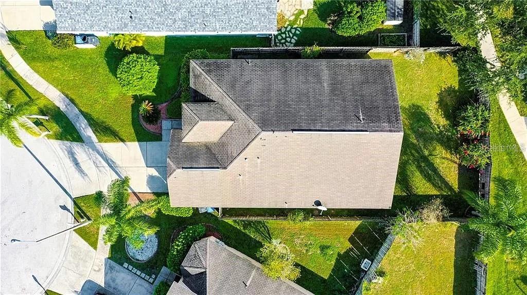 PAVILION PH 2 - Residential Lease