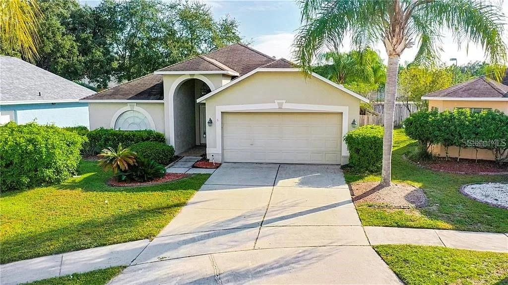 PAVILION PH 2 - Residential Lease