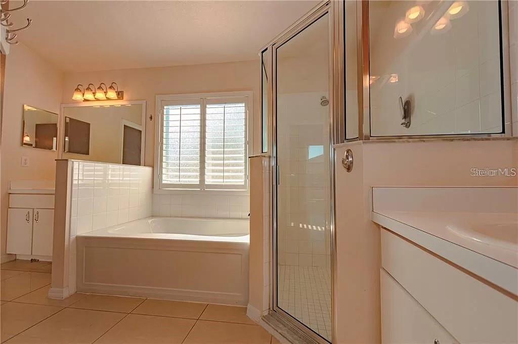 PAVILION PH 2 - Residential Lease