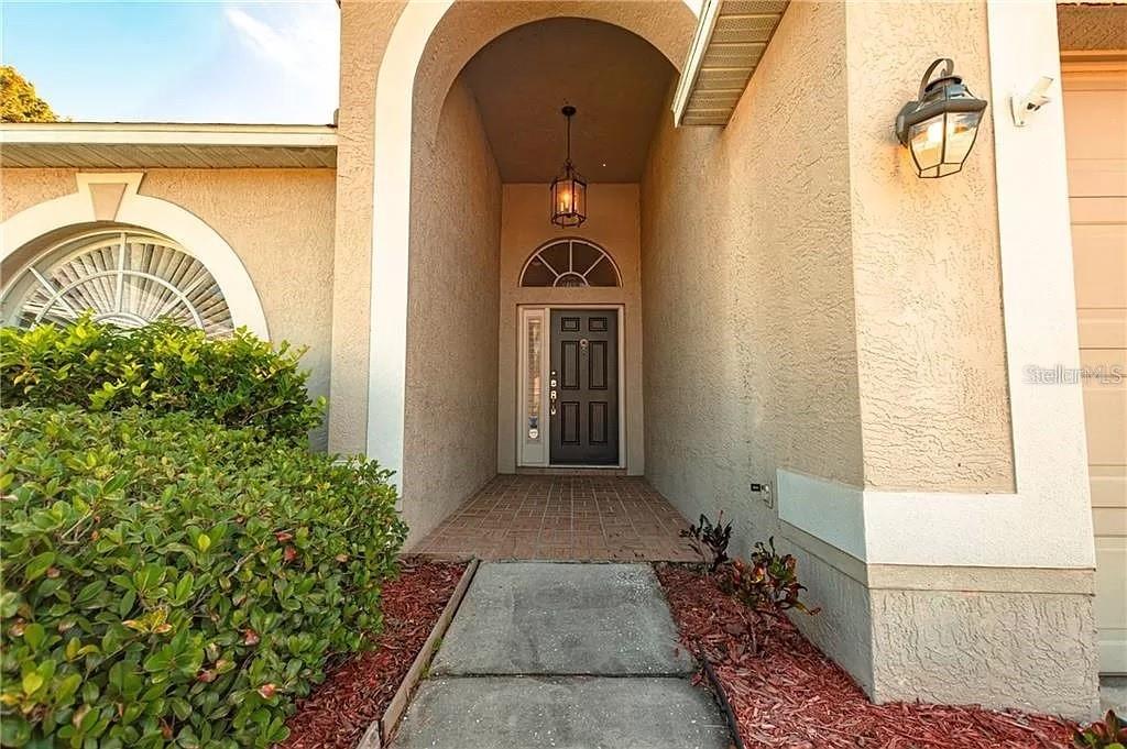 PAVILION PH 2 - Residential Lease