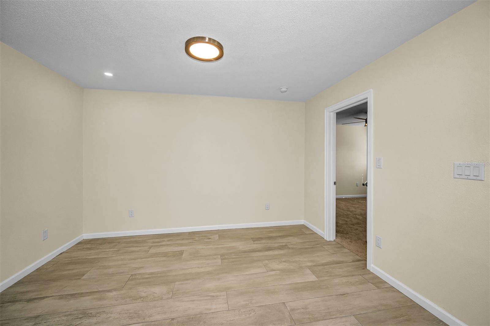 HARBOR VIEW VILLAS 1ST ADD - Residential