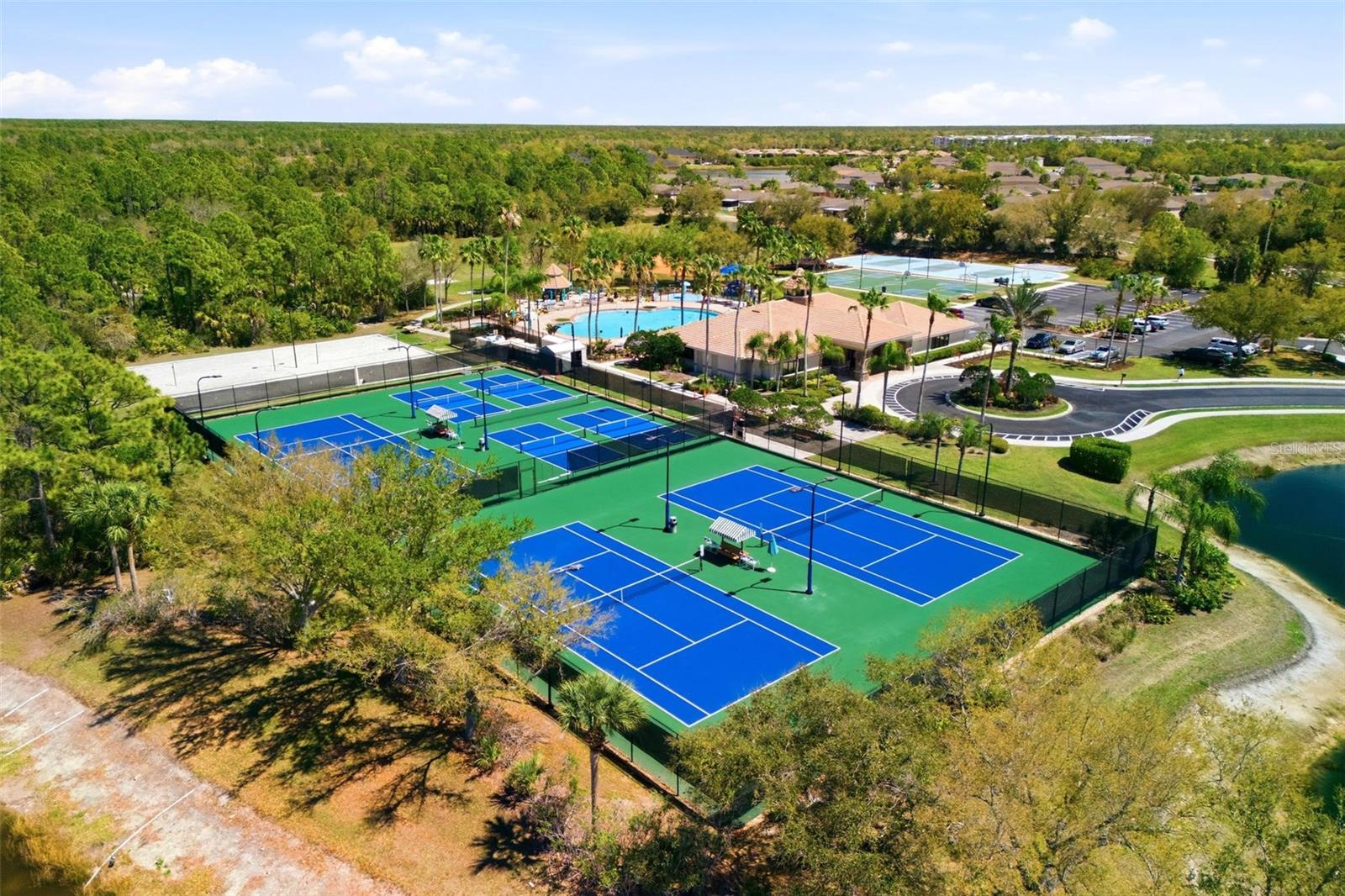 STONEYBROOK AT VENICE - Residential