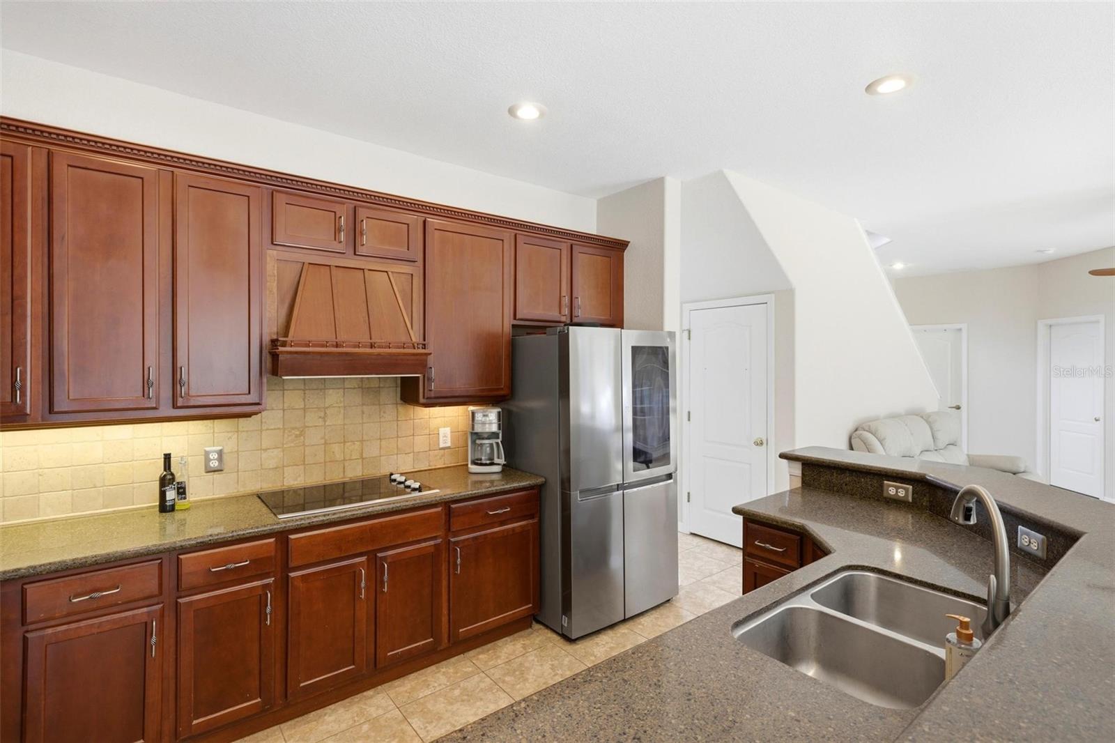 STONEYBROOK AT VENICE - Residential