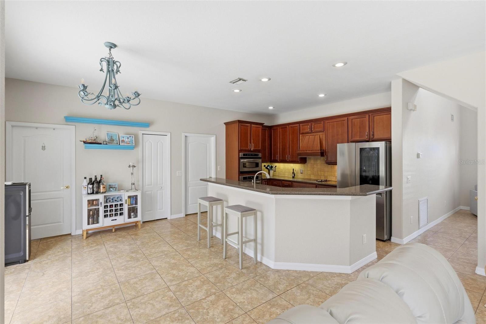 STONEYBROOK AT VENICE - Residential