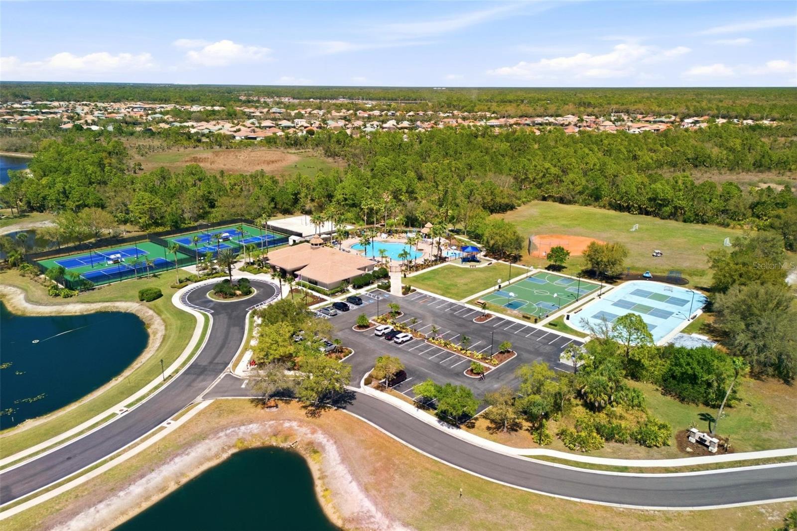 STONEYBROOK AT VENICE - Residential