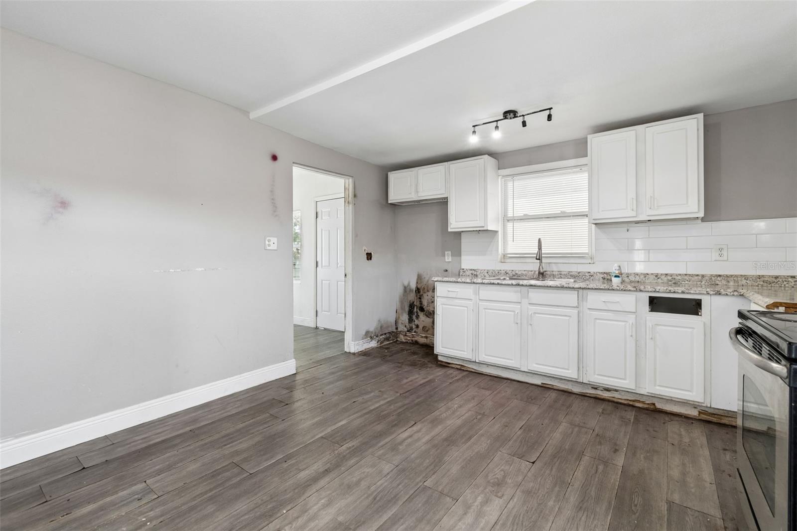 RUSKIN COLONY FARMS - Residential