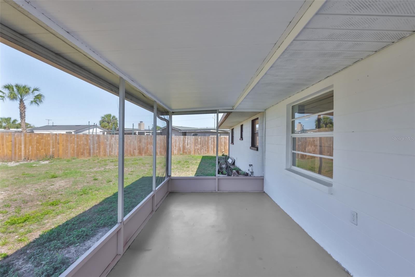 APOLLO BEACH UNIT ONE PT ONE - Residential