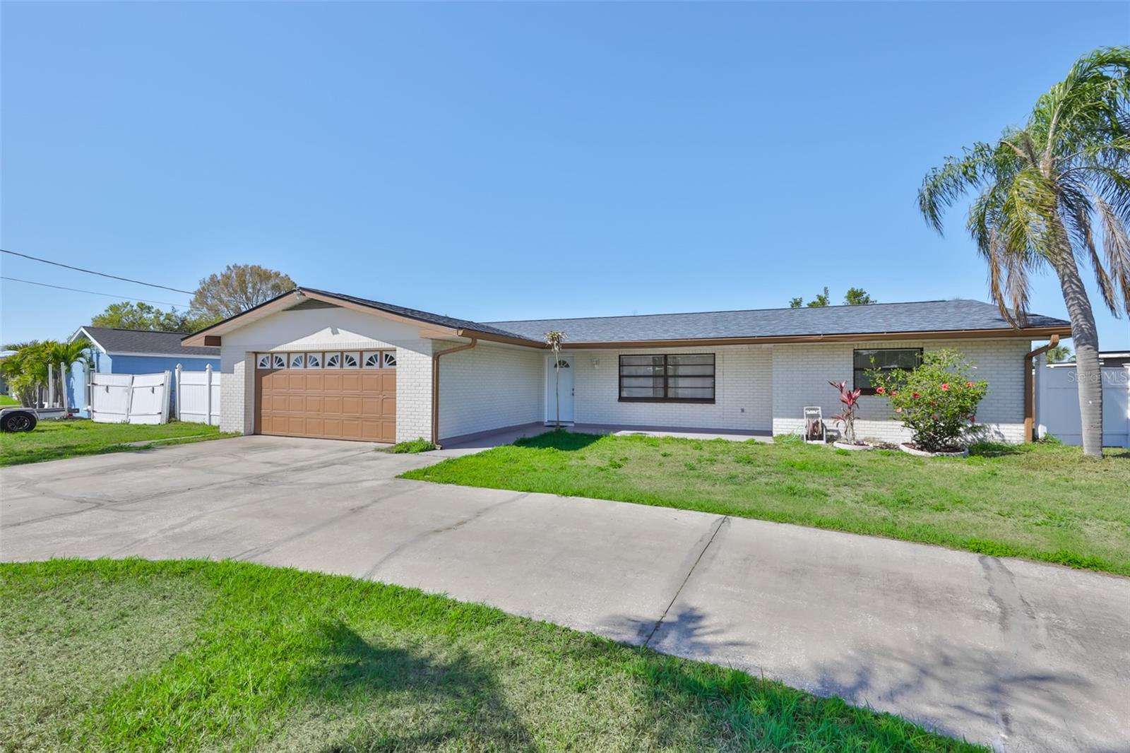 APOLLO BEACH UNIT ONE PT ONE - Residential